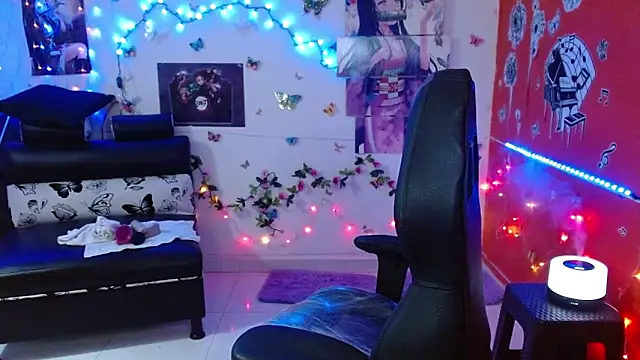 Snapshot of carol_20 chatting on 9, 1, 2025 carol 20 online show from 9, 1, 2025