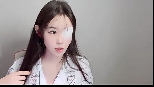 Snapshot of Xiao-runbao chatting on 14, 10, 2025 Xiao-runbao online show from 14, 10, 2025