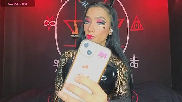 Victoriavampire666 online show from 9, 2, 2026