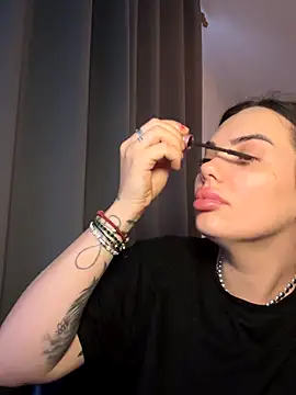 Snapshot of -RAHELA- chatting on 14, 11, 2025 -RAHELA- online show from 14, 11, 2025