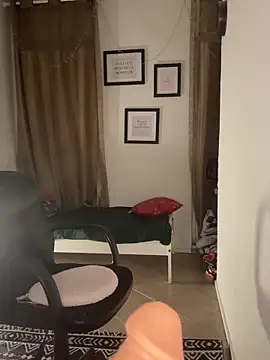 Snapshot of -RAHELA- chatting on 28, 11, 2025 -RAHELA- online show from 28, 11, 2025