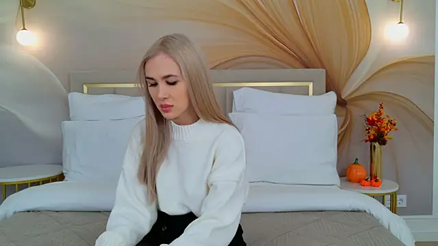 BarbieMilne online show from 4, 10, 2025