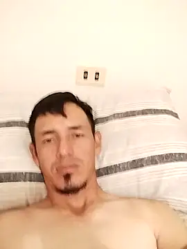 Snapshot of JuanD_vero chatting on 15, 9, 2025 JuanD vero online show from 15, 9, 2025