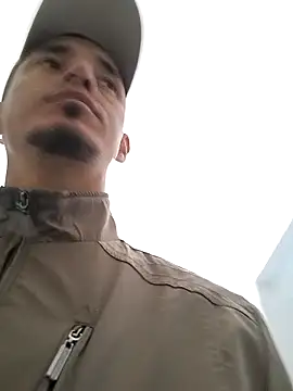 Snapshot of JuanD_vero chatting on 4, 10, 2025 JuanD vero online show from 4, 10, 2025