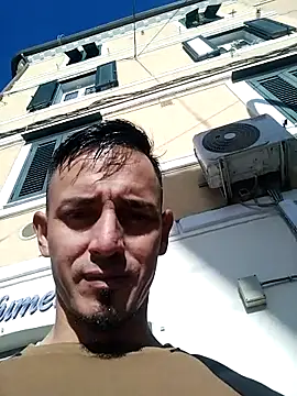 Snapshot of JuanD_vero chatting on 24, 10, 2025 JuanD vero online show from 24, 10, 2025