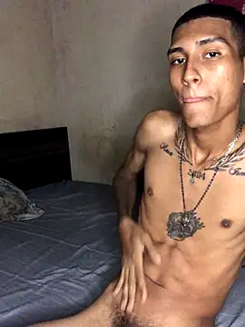 Snapshot of cofla_30 chatting on 3, 12, 2025 cofla 30 online show from 3, 12, 2025