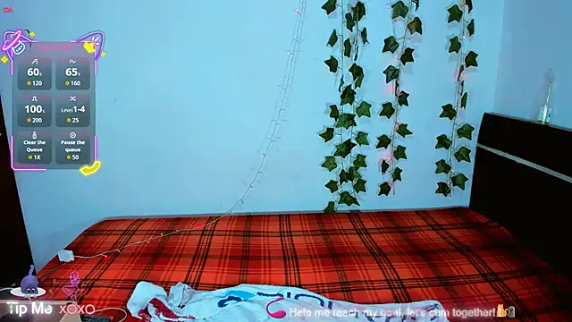 Snapshot of Cristall_Rousse chatting on 23, 9, 2025 Cristall Rousse online show from 23, 9, 2025