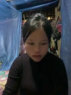 Snapshot of O_o_UwU_o_O chatting on 5, 11, 2025 O o UwU o O online show from 5, 11, 2025