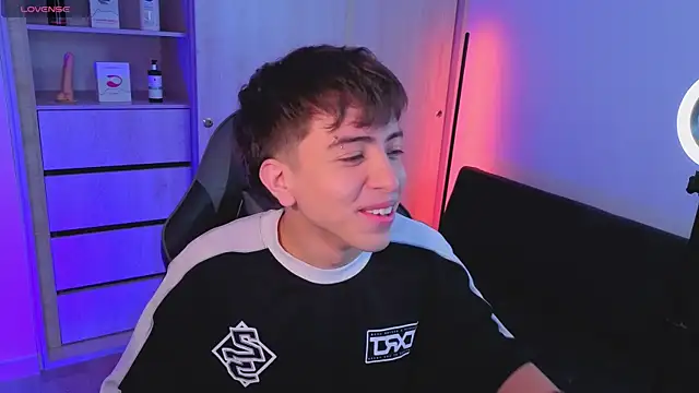 onlinenico online show from 22, 10, 2025