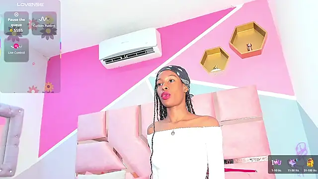 Snapshot of Cattaleyyaxxx chatting on 21, 11, 2025 Cattaleyyaxxx online show from 21, 11, 2025