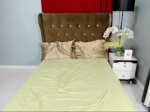 1HotAsianTS online show from 22, 2, 2026