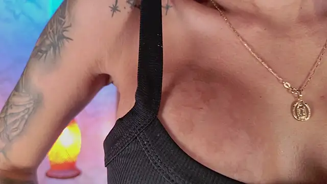 amy greene online show from 23, 4, 2026