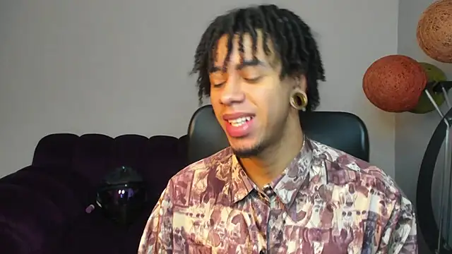 Snapshot of Biker_Seb chatting on 28, 10, 2025 Biker Seb online show from 28, 10, 2025