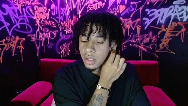 Snapshot of Biker_Seb chatting on 17, 11, 2025 Biker Seb online show from 17, 11, 2025