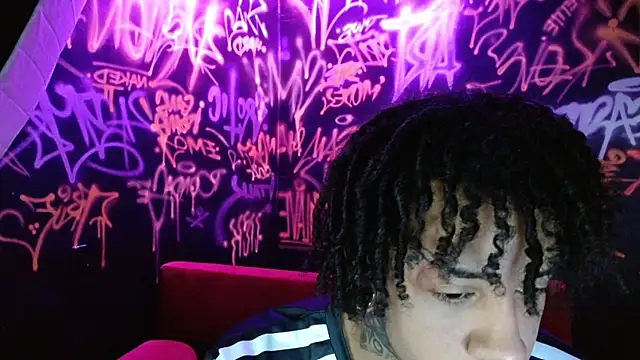 Snapshot of Biker_Seb chatting on 18, 11, 2025 Biker Seb online show from 18, 11, 2025