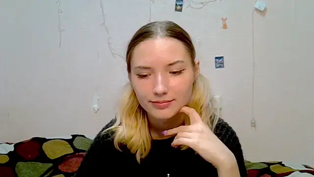 Snapshot of _kikiclark__ chatting on 27, 9, 2025 kikiclark online show from 27, 9, 2025