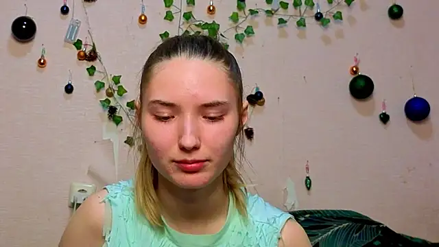 Snapshot of _kikiclark__ chatting on 15, 2, 2026 kikiclark online show from 15, 2, 2026