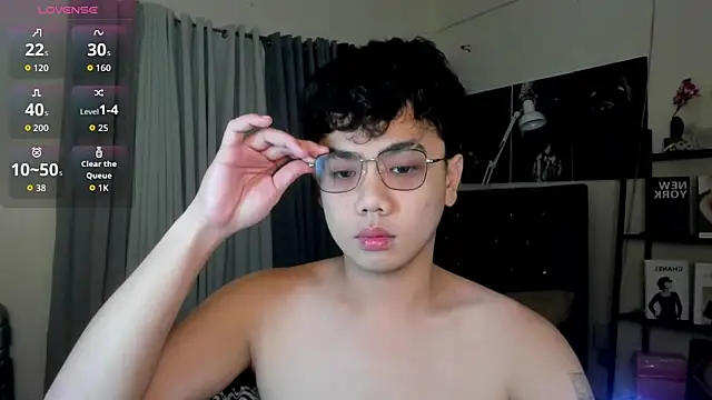 mightyhotcock online show from 19, 9, 2025