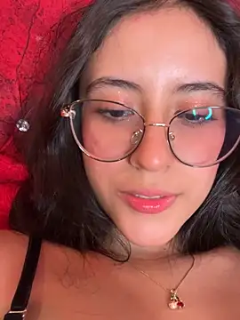 Juanita-Diaz online show from 18, 9, 2025