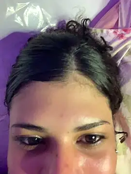 Snapshot of luluzinhax chatting on 19, 12, 2025 luluzinhax online show from 19, 12, 2025