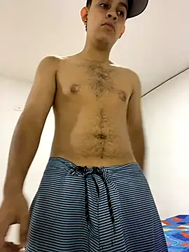 Snapshot of Young_handsome chatting on 2, 12, 2025 Young handsome online show from 2, 12, 2025