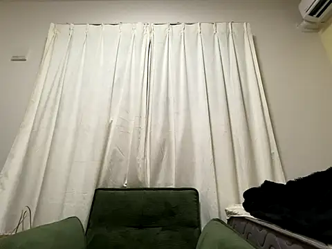 Snapshot of omuomurice chatting on 3, 12, 2025 omuomurice online show from 3, 12, 2025