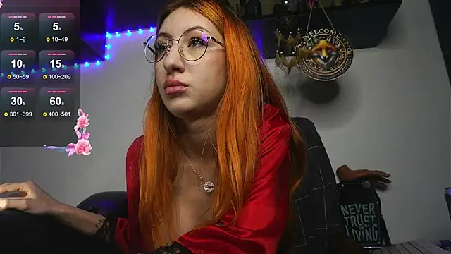 DaddysLittleSlutfox online show from 5, 11, 2025