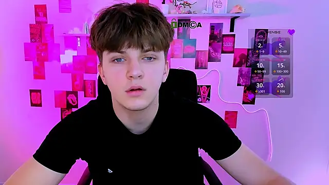 travis wolf  online show from 30, 3, 2026