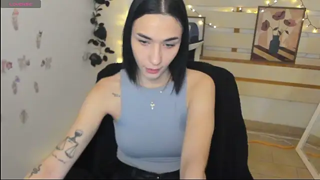 Snapshot of Bella_Night4 chatting on 12, 1, 2026 Bella Night4 online show from 12, 1, 2026