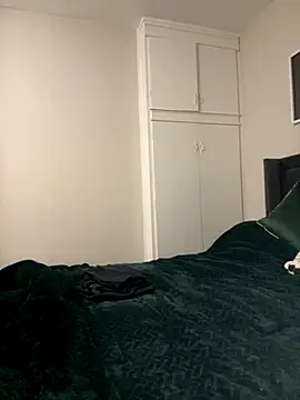 Snapshot of CheekyChelseaX chatting on 13, 11, 2025 CheekyChelseaX online show from 13, 11, 2025