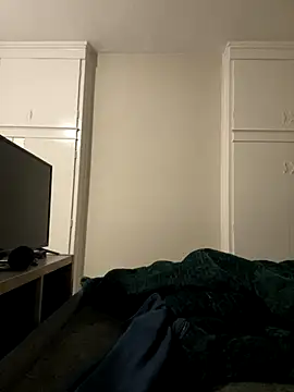 Snapshot of CheekyChelseaX chatting on 4, 12, 2025 CheekyChelseaX online show from 4, 12, 2025