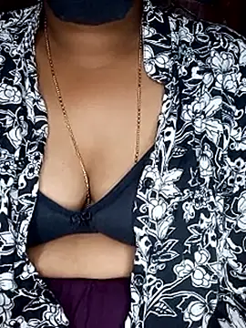 Snapshot of SindhuHappy chatting on 11, 9, 2025 SindhuHappy online show from 11, 9, 2025