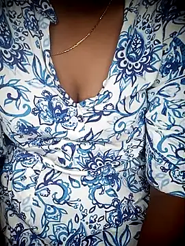 Snapshot of SindhuHappy chatting on 15, 9, 2025 SindhuHappy online show from 15, 9, 2025