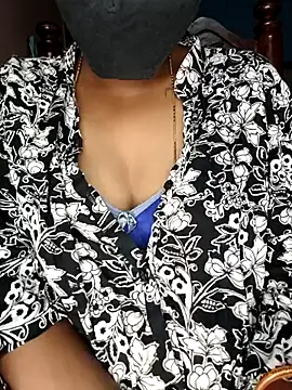 Snapshot of SindhuHappy chatting on 28, 9, 2025 SindhuHappy online show from 28, 9, 2025