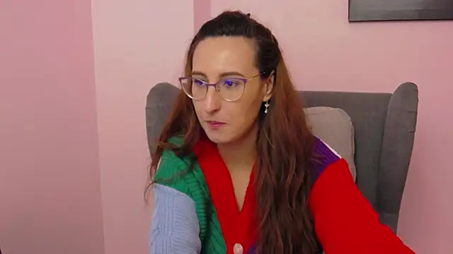 Snapshot of LysAd chatting on 5, 11, 2025 LysAd online show from 5, 11, 2025