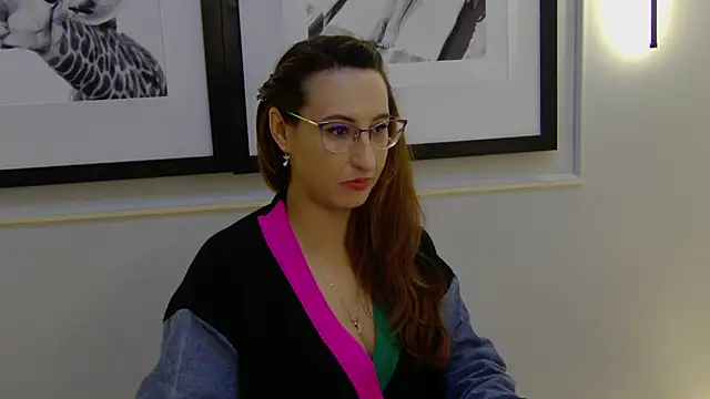 Snapshot of LysAd chatting on 10, 11, 2025 LysAd online show from 10, 11, 2025