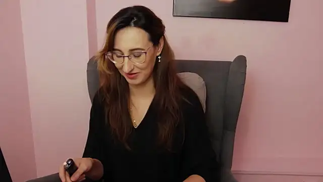 Snapshot of LysAd chatting on 17, 11, 2025 LysAd online show from 17, 11, 2025