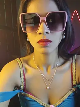 royeoy22 online show from 30, 5, 2026