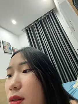 Snapshot of LylyBaby1888 chatting on 16, 10, 2025 LylyBaby1888 online show from 16, 10, 2025