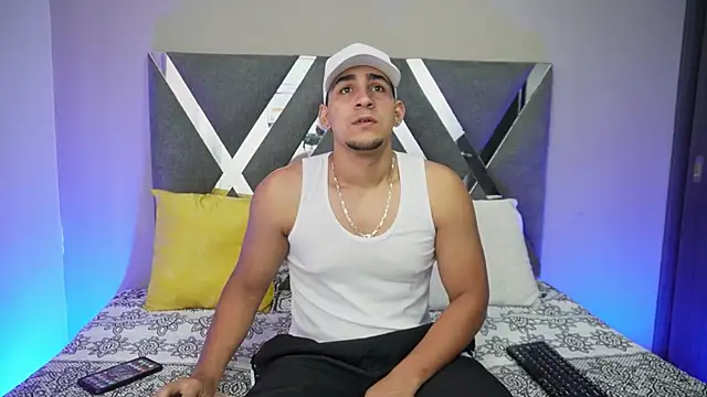 massimo vidal  online show from 7, 10, 2025