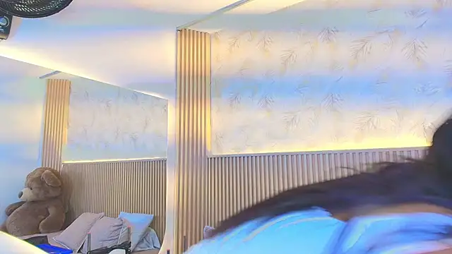 Liss-Reyes online show from 12, 3, 2026