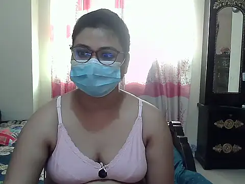 Snapshot of Elena_cruz5 chatting on 19, 9, 2025 Elena cruz5 online show from 19, 9, 2025