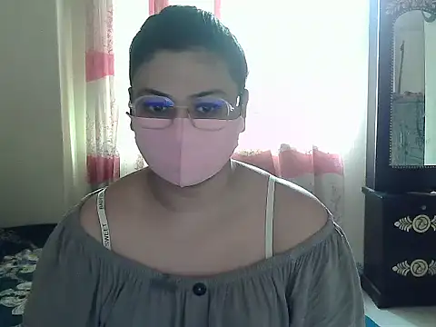 Snapshot of Elena_cruz5 chatting on 27, 9, 2025 Elena cruz5 online show from 27, 9, 2025