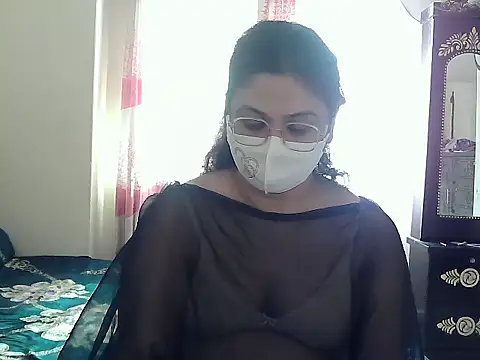 Snapshot of Elena_cruz5 chatting on 29, 9, 2025 Elena cruz5 online show from 29, 9, 2025