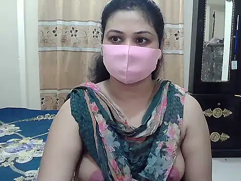 Snapshot of Elena_cruz5 chatting on 19, 10, 2025 Elena cruz5 online show from 19, 10, 2025