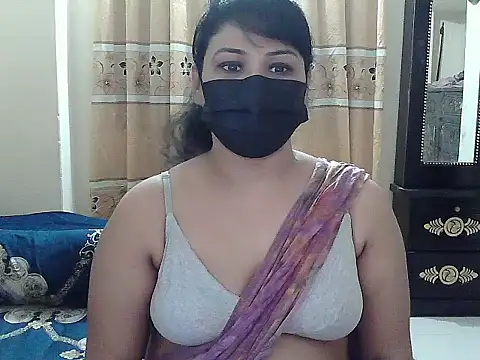 Snapshot of Elena_cruz5 chatting on 23, 10, 2025 Elena cruz5 online show from 23, 10, 2025