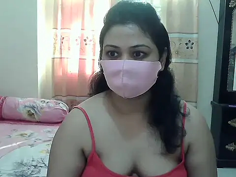 Snapshot of Elena_cruz5 chatting on 9, 11, 2025 Elena cruz5 online show from 9, 11, 2025