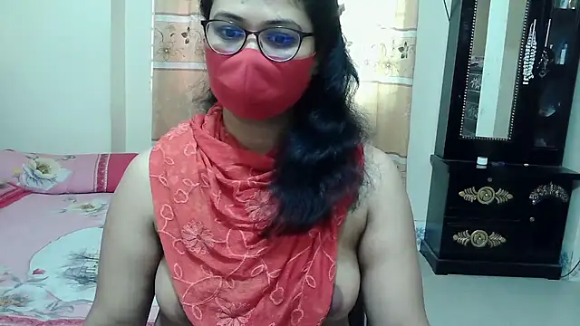 Snapshot of Elena_cruz5 chatting on 27, 11, 2025 Elena cruz5 online show from 27, 11, 2025