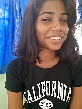 Snapshot of _sexy-queen chatting on 29, 9, 2025 sexy-queen online show from 29, 9, 2025