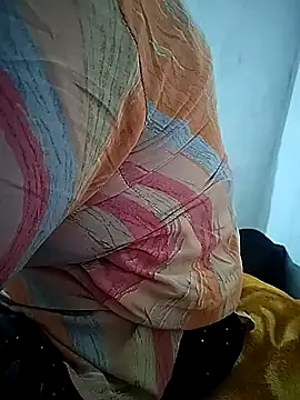 Snapshot of sexy__girls98 chatting on 16, 10, 2025 sexy girls98 online show from 16, 10, 2025